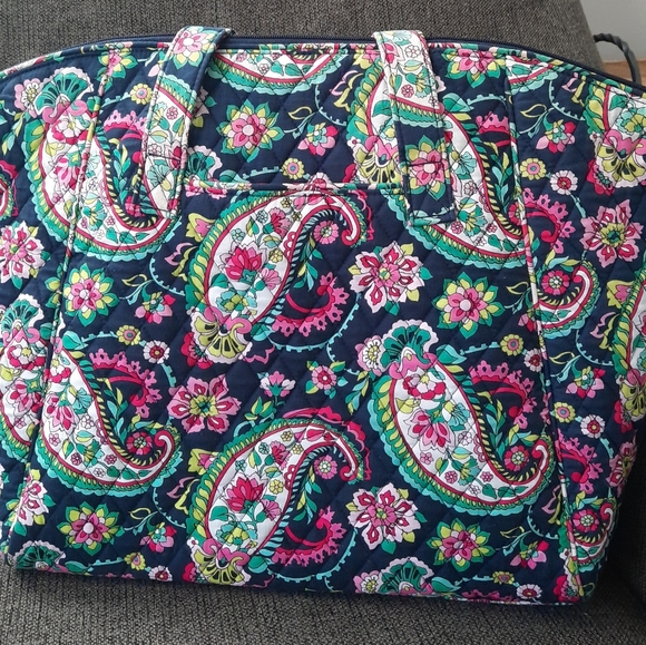 Vera Bradley Handbags - Vera Bradley Weekend Paisley Floral Overnight Bag